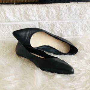 Chanel Pointed Toe Ballerina Flats 37c